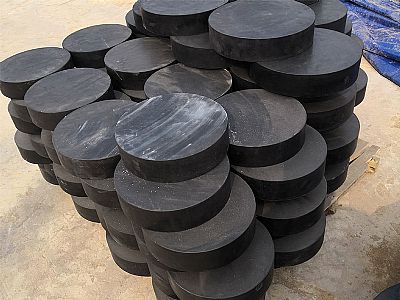 法库县板式橡胶支座由若干层橡胶片与薄钢板经加压硫化